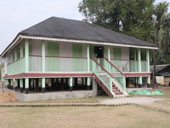 HAMILTON BUNGALOW